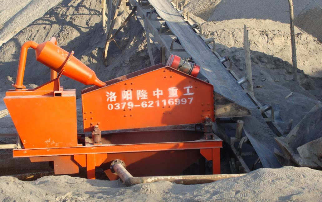 細(xì)砂回收機(jī)夏季生產(chǎn)過程中需要注意哪些問題